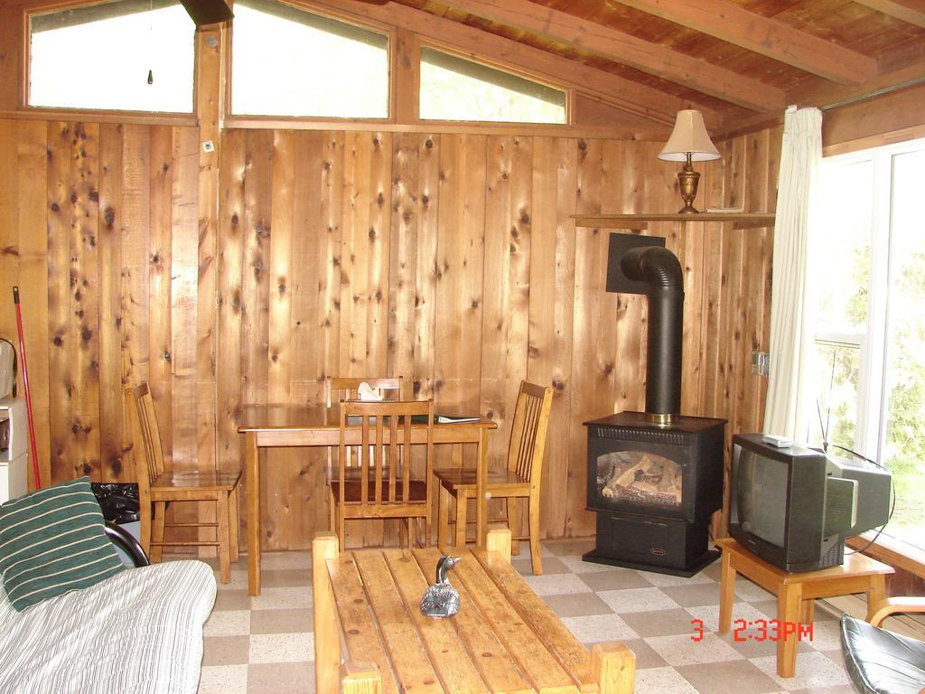 Sunnylea Resort Port Severn 客房 照片