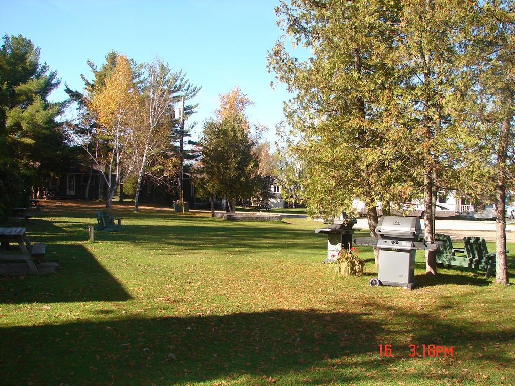 Sunnylea Resort Port Severn 外观 照片