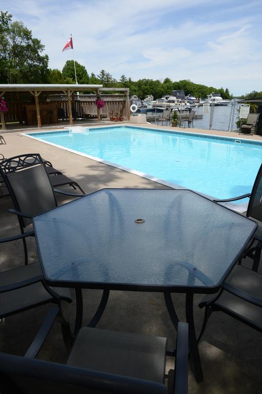 Sunnylea Resort Port Severn 外观 照片